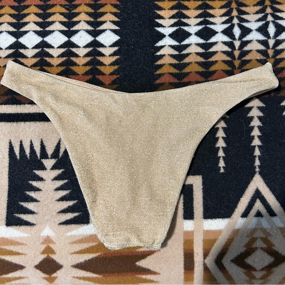 Aerie Women’s Bikini Set Size Large XL Gold Sparkle Triangle Top Cheeky Bottoms - Picture 6 of 14